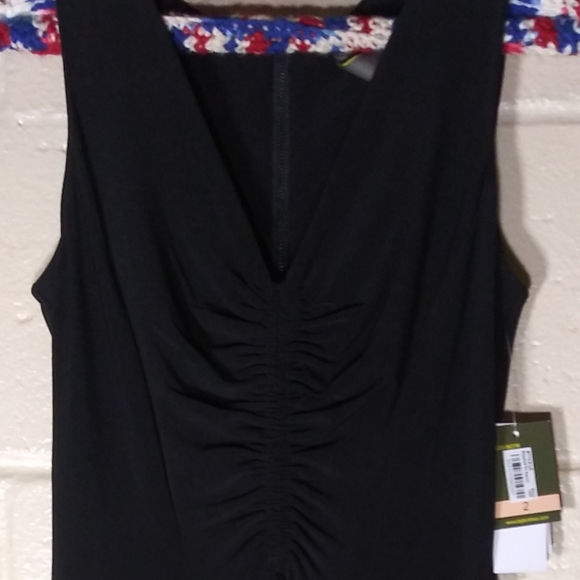 Classy Party V Neck Rouch Ruffle Midi Dress - Picture 5 of 5